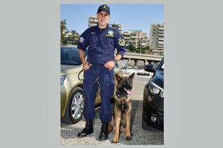 Αποφοίτησαν τέσσερις χειριστές σκύλων Κ-9