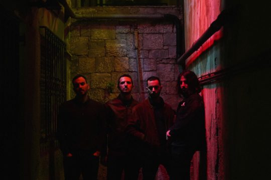 Ακούστε το νέο τραγούδι των Deaf Radio