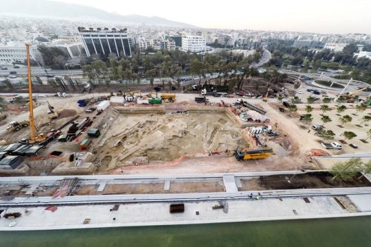 Η υγρασία απειλεί τους «Δεσμώτες» του Φαλήρου