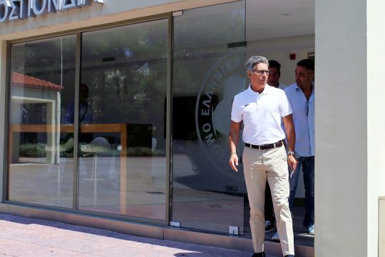Απόλυτη ρήξη!