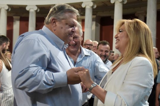 Τέσσερα ερωτήματα ΚΙΝ. ΑΛΛ. για τον Ε. Βενιζέλο