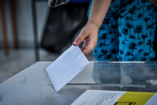 Ποιοι εκλέγονται δήμαρχοι στην Αττική