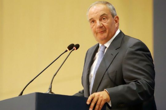 Πολιτική κόντρα για τα πεπραγμένα της κυβέρνησης Καραμανλή στο Μακεδονικό