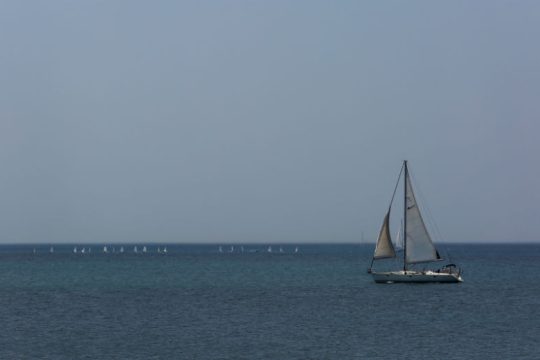 Καλοκαιρία και υψηλές θερμοκρασίες την Παρασκευή