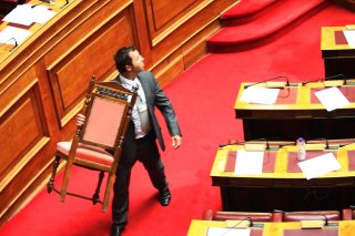Ούτε για ένα φιλότιμο;