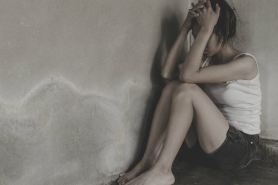 Δύο 14χρονες μες στον Μάη