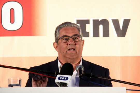Κουτσούμπας: Εφικτή η ολόπλευρη και δωρεάν εκπαίδευση για όλους