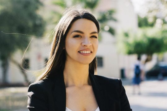 «Στόχος μου να εκπροσωπήσω τους νέους που είδαν τα όνειρά τους να βουλιάζουν»