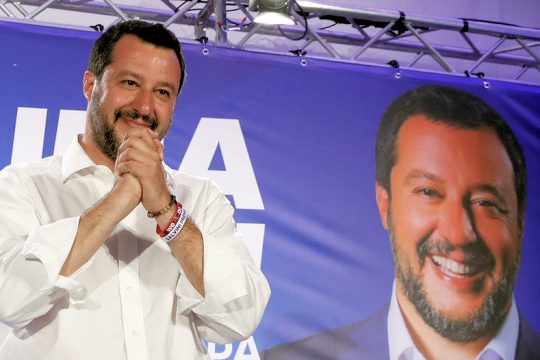 Η Λέγκα του Σαλβίνι ζητά «ομόλογα εσωτερικής χρήσης»
