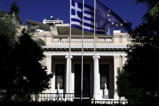Εξουσία ή κυβέρνηση;