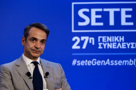 «Καμία περίπτωση μέτρα που ψηφίζονται τώρα να επανέλθουν από την πίσω πόρτα»