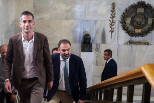 Δεν χάνει ούτε… λεπτό ο Κ. Μπακογιάννης