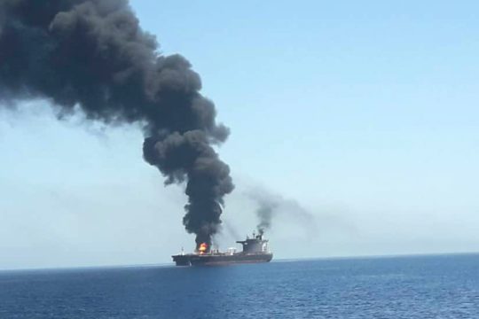 Βίντεο, απειλές και ανησυχία στη σκιά της κρίσης στο Ομάν