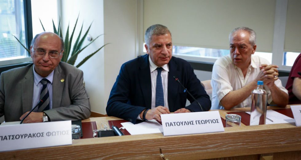 Ανοίγουν τα διαγνωστικά με ομήρους τους ασφαλισμένους