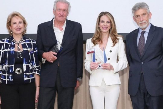 Βραβείο Capital Link CSR Leadership Award 2019 στην κα. Μαριάννα Πολιτοπούλου και την NN Hellas