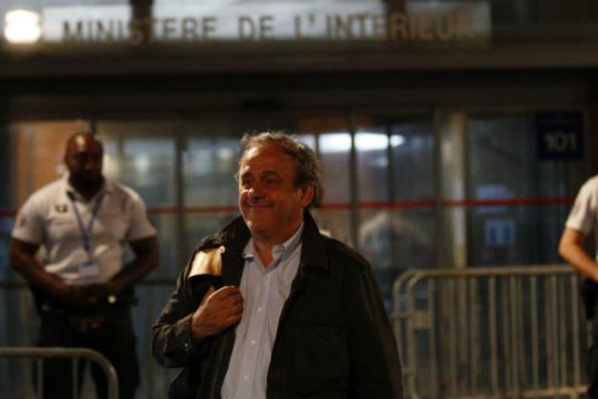 Ελεύθερος ο Πλατινί μετά την κλήση για εξηγήσεις