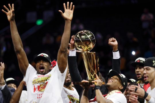 Πρωταθλητές του NBA οι Ράπτορς για πρώτη φορά στην ιστορία τους