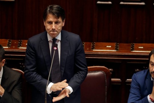 Δύσκολη η συγκατοίκηση στην ιταλική κυβέρνηση