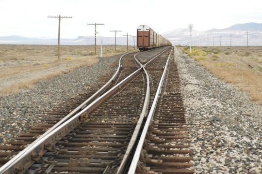 Εκτροχιάστηκε τρένο με όπλα και εκρηκτικά στη Νεβάδα