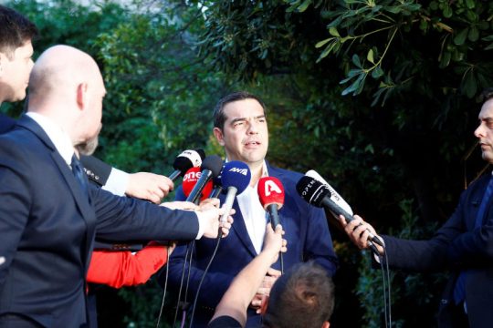 Ο Τσίπρας και οι γιαλαντζί εθνικόφρονες