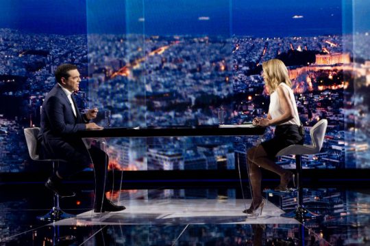 Τσίπρας: «Ανέμενα κάποια δόση αυτοκριτικής από τον Καραμανλή»