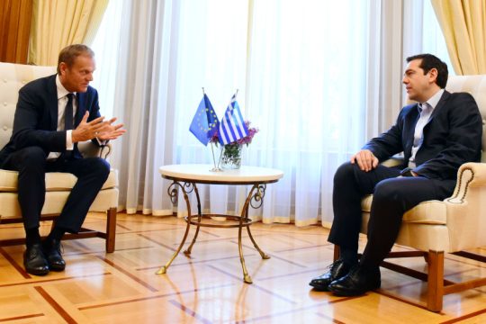 Πρακτικά μέτρα κατά της Τουρκίας ζητάει ο Τσίπρας από τον Τουσκ