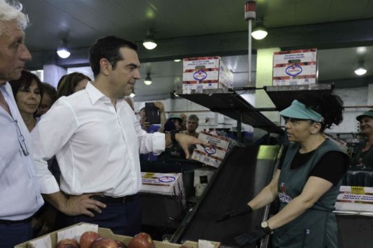 Μέτρα για τους αγρότες εξήγγειλε ο Αλ. Τσίπρας από τη Ζαγορά