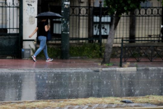 Άστατος καιρός από το μεσημέρι