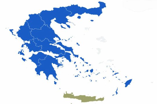 Γαλάζια υπεροχή με μεγάλη αποχή