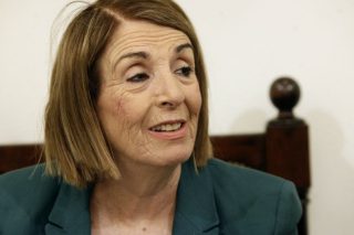 Οι μετακλητοί, η συγγνώμη και η ανθρωποφαγία