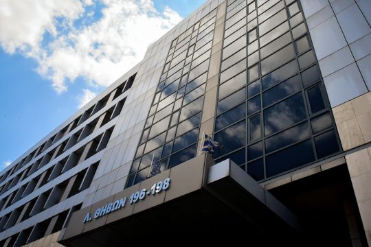 Γιατί απέτυχε η διαχείριση του προσφυγικού στην Ελλάδα