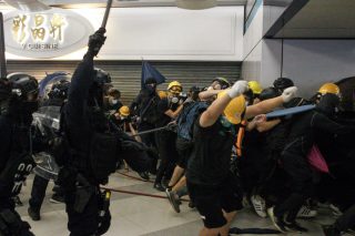 Συγκρούσεις στο Χονγκ Κονγκ
