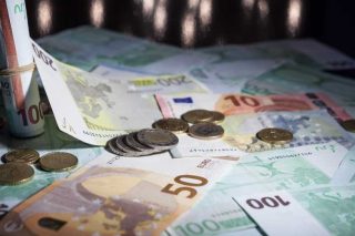 Φούσκωσαν τα ληξιπρόθεσμα λόγω των 120 δόσεων