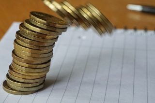 Συναγερμός για τα δάνεια επιχειρήσεων με χαμηλή πιστοληπτική ικανότητα