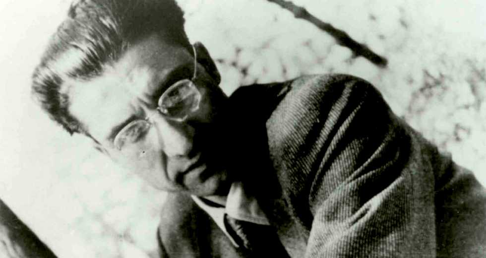 Τσέζαρε Παβέζε: ο μύθος του λυρικού ρεαλισμού
