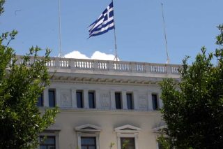 Υποψηφιότητες και πολιτικές επιλογές