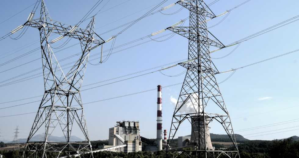 Είναι στημένο το παιχνίδι για τη ΔΕΗ