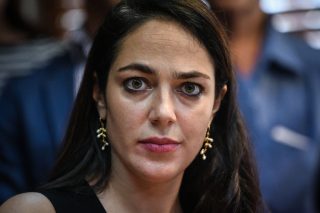«Θα σας αλλάξουμε τον αδόξαστο»!