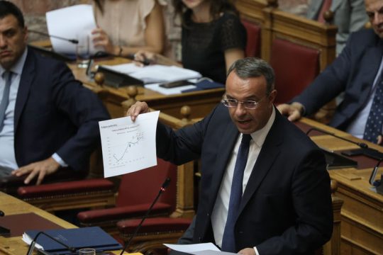 Διακομματική συναίνεση στο μίνι φορολογικό