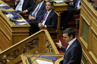 Τίποτα δεν θα πέφτει κάτω
