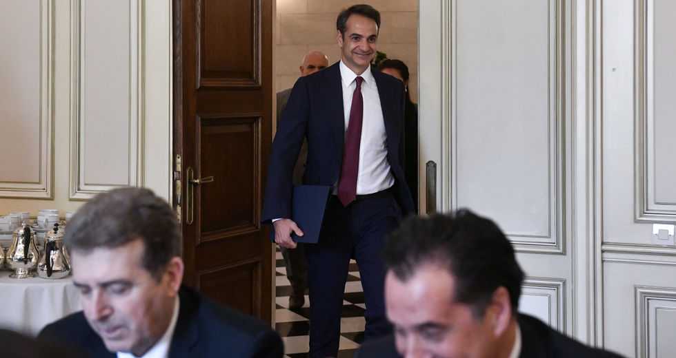 Μητσοτακισμός όπως βοναπαρτισμός!