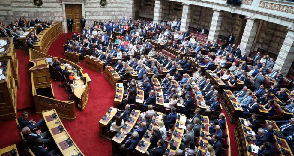 Κοινοβουλευτισμός και δικομματισμός