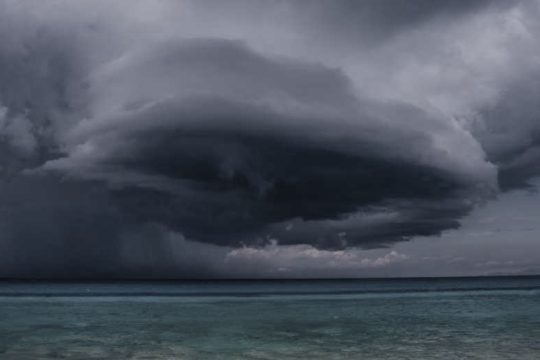 Οι συντάξεις, η «Χαλκιδική» και τα «κλιματικά μνημόνια»