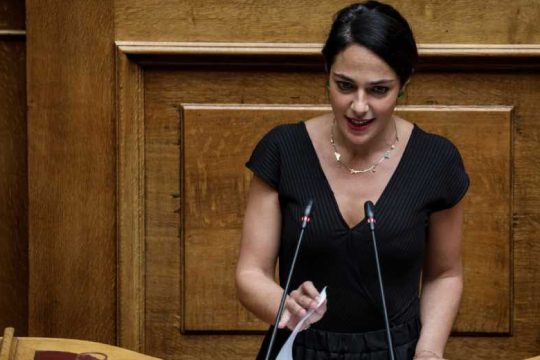 Γλυκά, συντηρητικά και… αντιεπιστημονικά