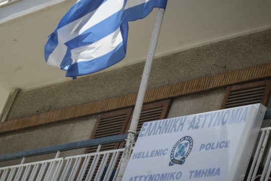 Διευρυμένο ωράριο στα γραφεία ταυτοτήτων για τις εκλογές