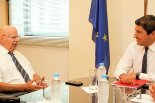 Να μείνει ο Ολυμπιακός, αλλά θέλει;