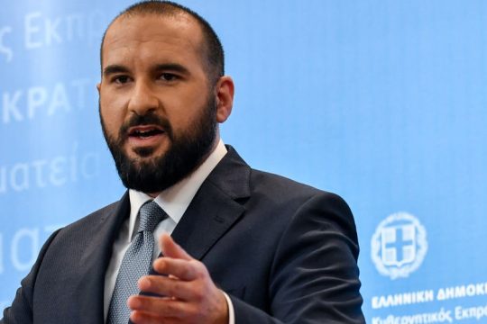 Δίνουμε μάχη για να μην επιστρέψουμε στη χρεοκοπία και τη διαφθορά