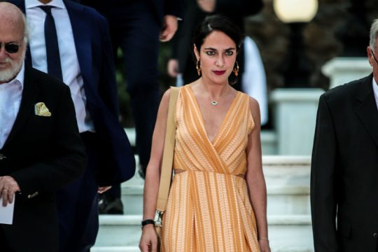 «Κωλοέλληνες»