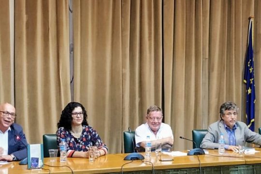 Μια εκδήλωση γόνιμης ανταλλαγής σκέψεων με τον Κώστα Δουζίνα