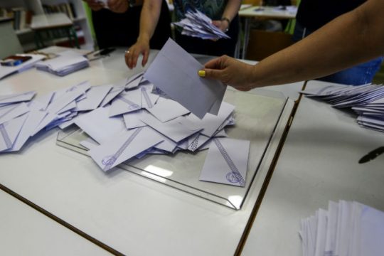 Οι μεγαλύτερες διαφορές μεταξύ ΝΔ – ΣΥΡΙΖΑ